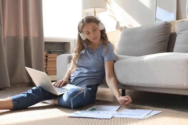 Nauczanie domowe liceum: Jak załatwić formalności krok po kroku?